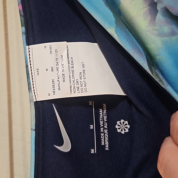 NIKE TWO PIECE BIKINI SWIMSUIT: BLUE FLORAL: NEW WITH TAGS: SIZE MEDIUM - Picture 6 of 6